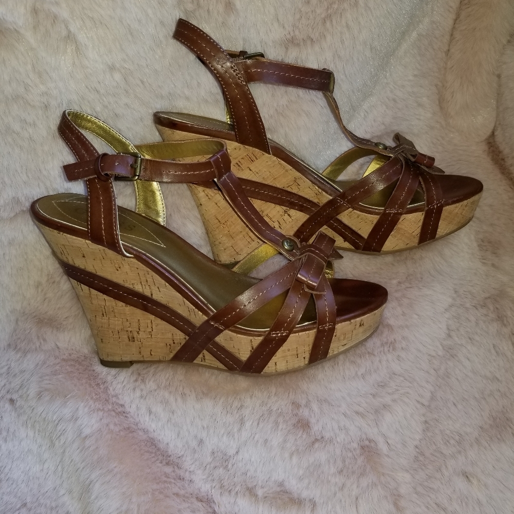 COPY - Guess wedges